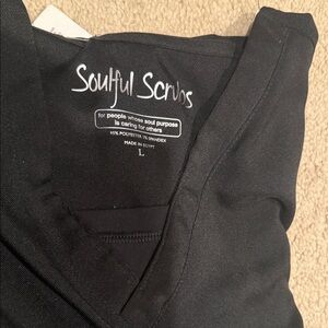 Smart Scrubs Soulful Scrubs Women's V-Neck Top in Black